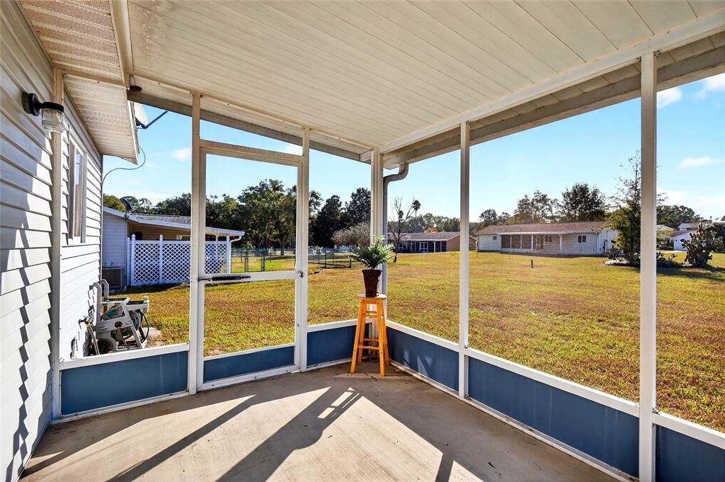 For Sale: $139,900 (2 beds, 1 baths, 768 Square Feet)