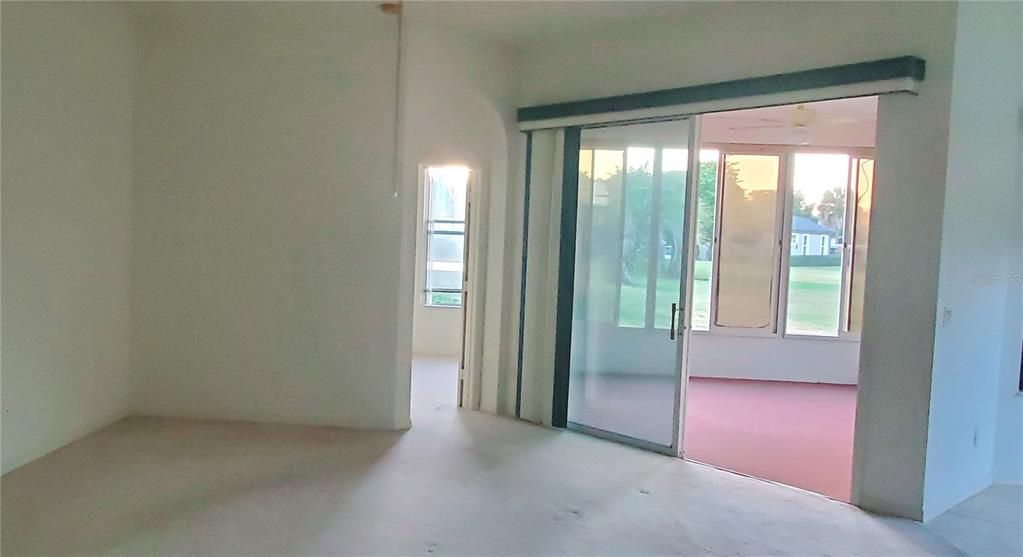 For Sale: $295,000 (3 beds, 2 baths, 1483 Square Feet)