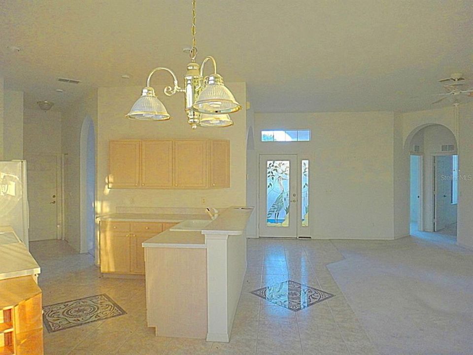 For Sale: $295,000 (3 beds, 2 baths, 1483 Square Feet)