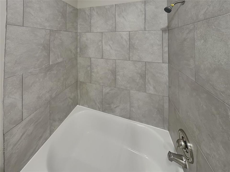 For Rent: $1,889 (3 beds, 2 baths, 1454 Square Feet)