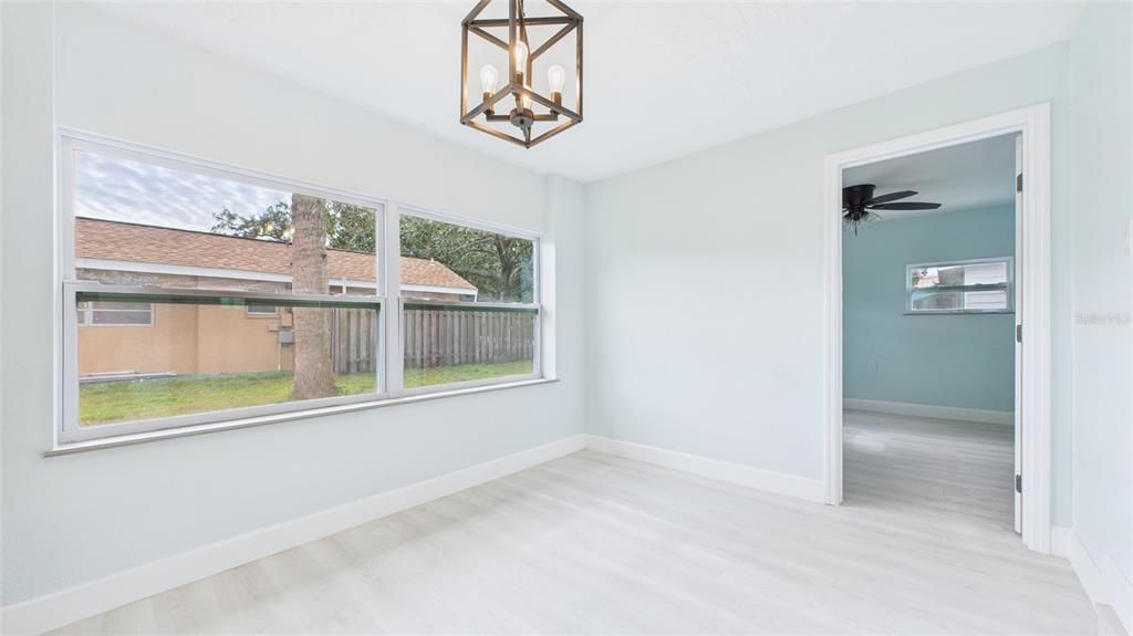 En Venta: $349,500 (3 camas, 1 baños, 1032 Pies cuadrados)