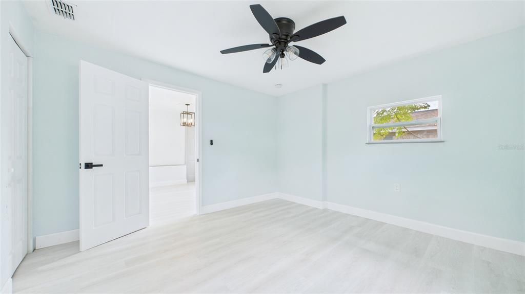 En Venta: $349,500 (3 camas, 1 baños, 1032 Pies cuadrados)