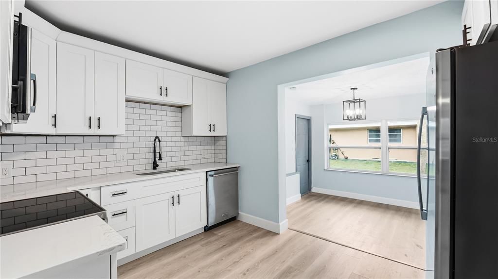 En Venta: $349,500 (3 camas, 1 baños, 1032 Pies cuadrados)