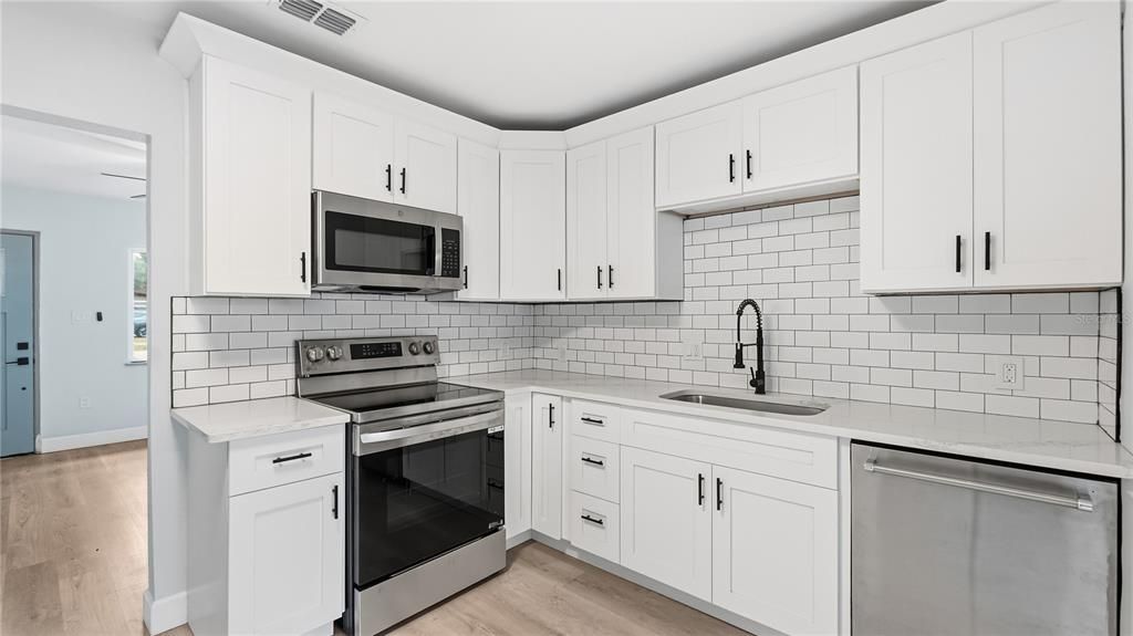 En Venta: $349,500 (3 camas, 1 baños, 1032 Pies cuadrados)