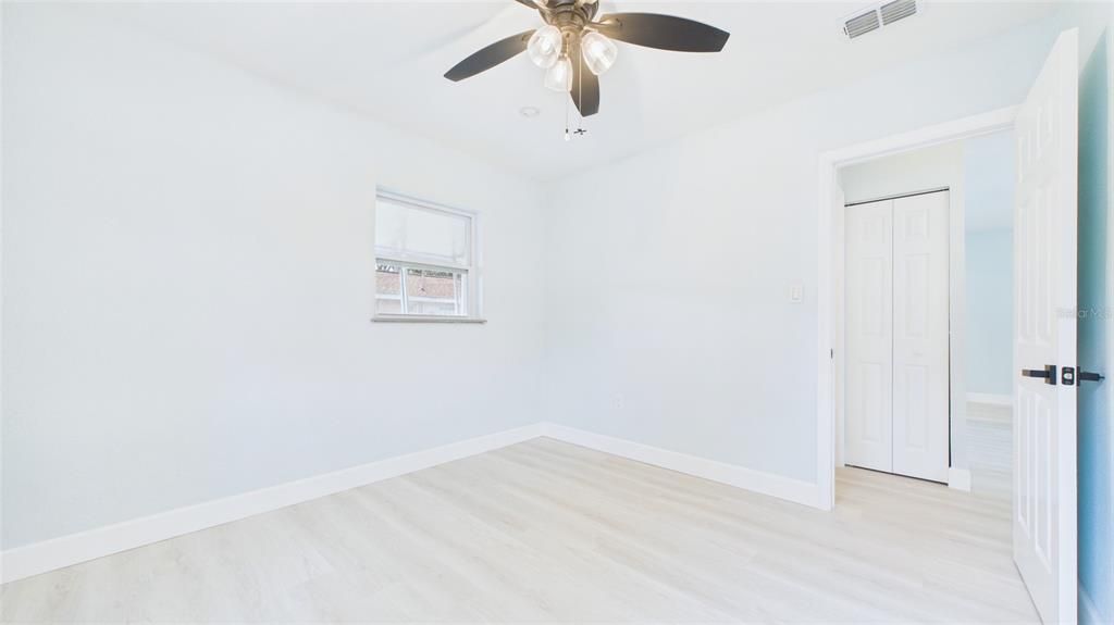 En Venta: $349,500 (3 camas, 1 baños, 1032 Pies cuadrados)