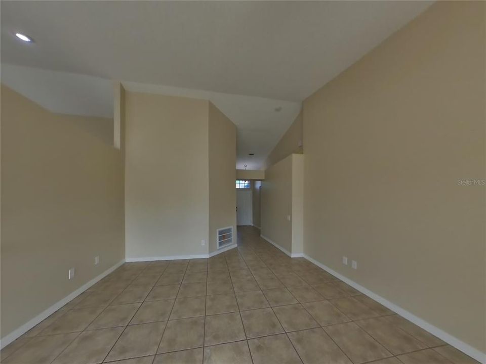 出租: $1,919 (3 贝兹, 2 浴室, 1503 平方英尺)