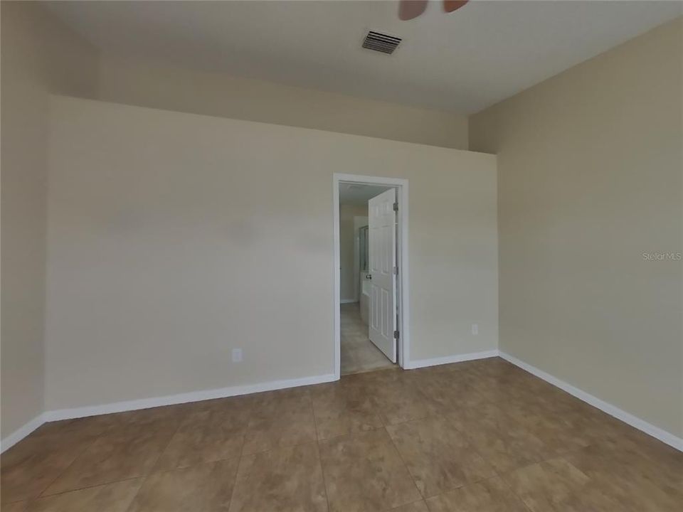 出租: $1,919 (3 贝兹, 2 浴室, 1503 平方英尺)