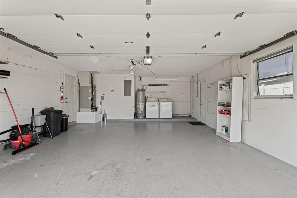 For Sale: $654,900 (3 beds, 2 baths, 1652 Square Feet)