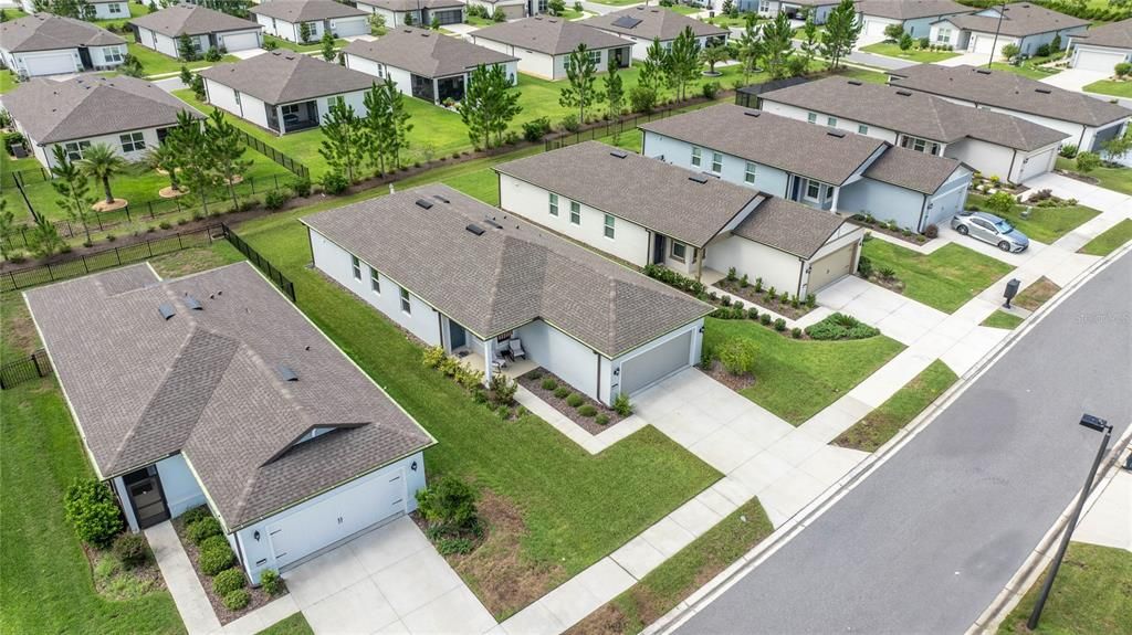 В аренду: $2,200 (2 спален, 2 ванн, 1432 Квадратных фут)