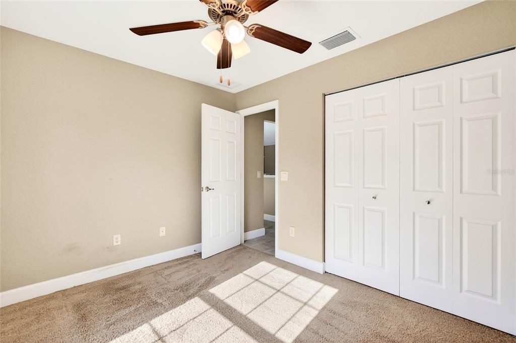 В аренду: $1,850 (3 спален, 2 ванн, 1324 Квадратных фут)