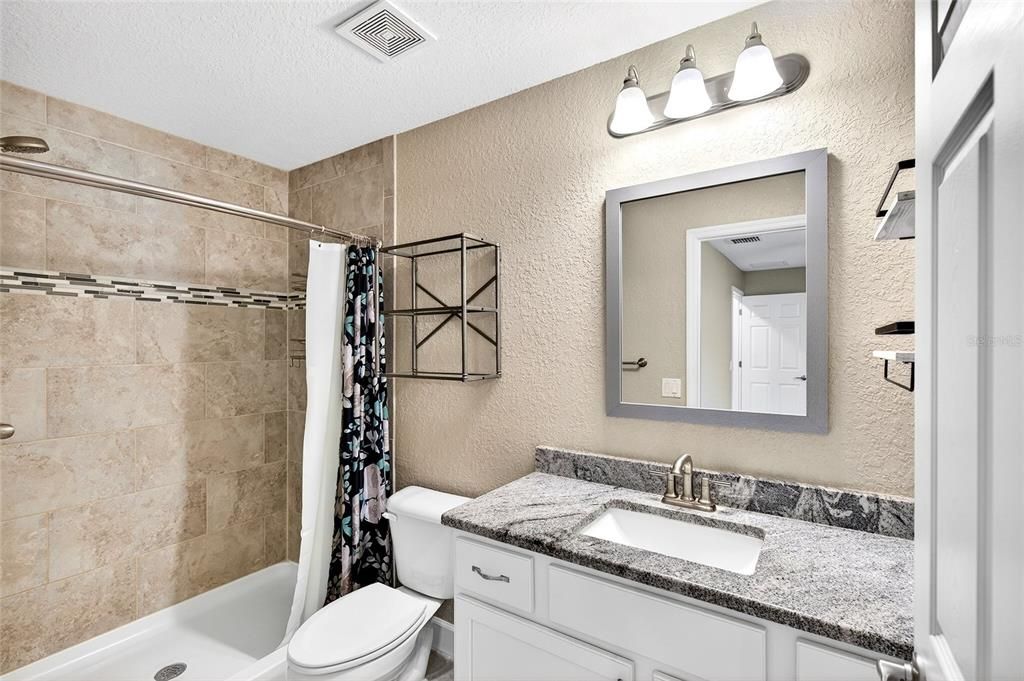 В аренду: $1,850 (3 спален, 2 ванн, 1324 Квадратных фут)