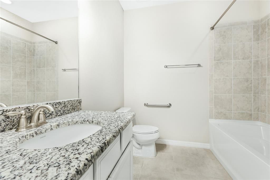 В аренду: $2,350 (2 спален, 2 ванн, 1616 Квадратных фут)