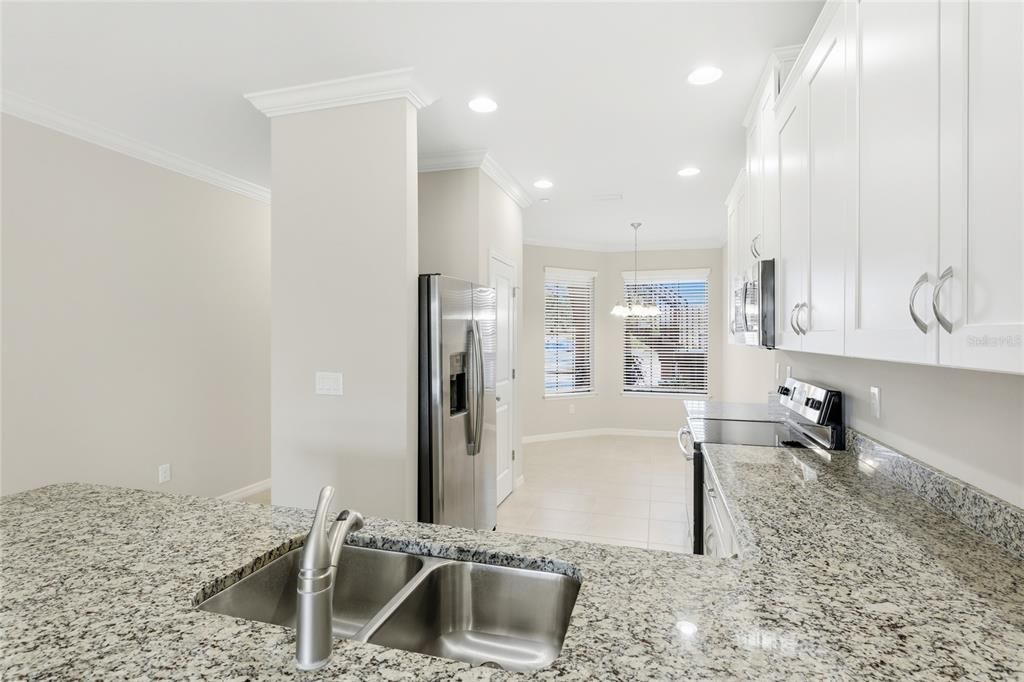 В аренду: $2,350 (2 спален, 2 ванн, 1616 Квадратных фут)