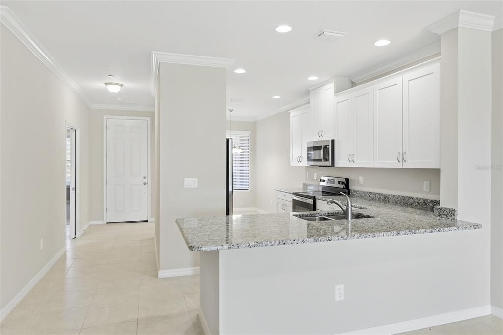 В аренду: $2,350 (2 спален, 2 ванн, 1616 Квадратных фут)