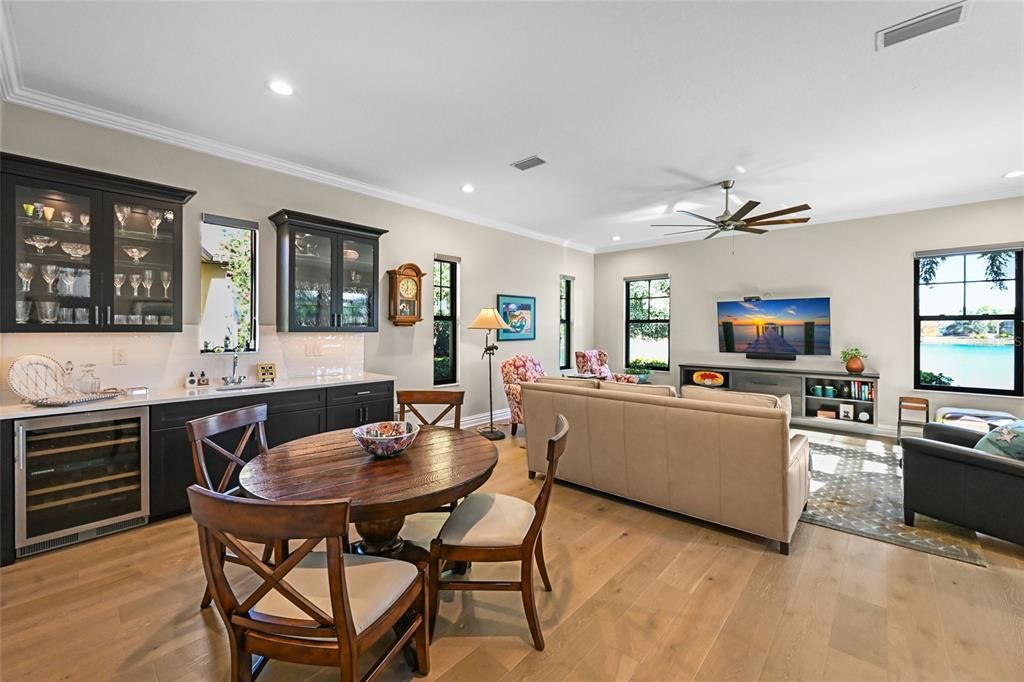 待售: $2,195,000 (4 贝兹, 4 浴室, 3874 平方英尺)