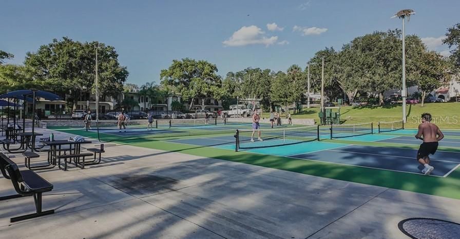 待售: $347,256 (3 贝兹, 2 浴室, 1285 平方英尺)