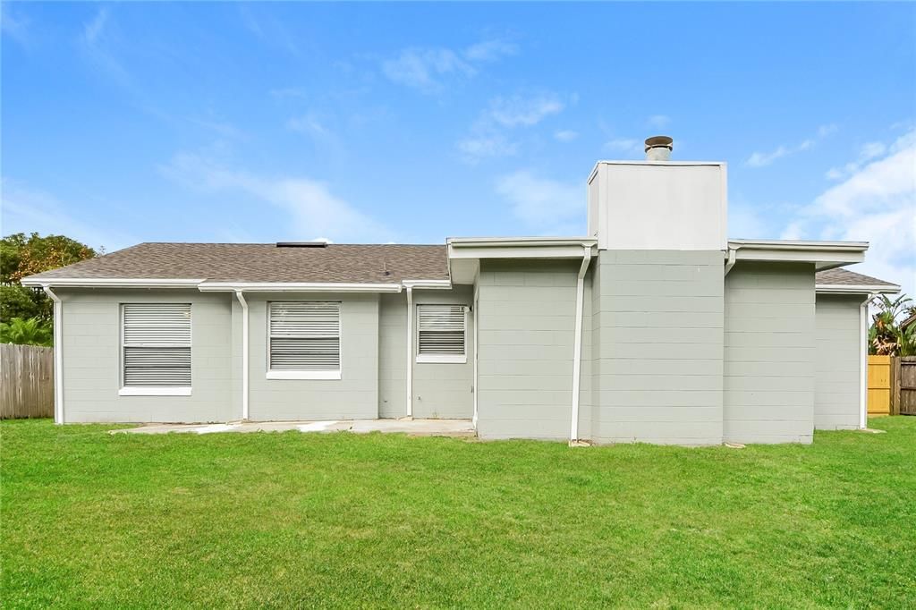 出租: $2,445 (4 贝兹, 2 浴室, 1522 平方英尺)