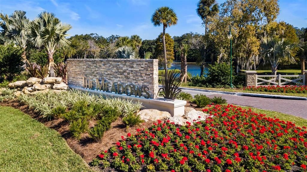 For Sale: $349,000 (2 beds, 2 baths, 1464 Square Feet)