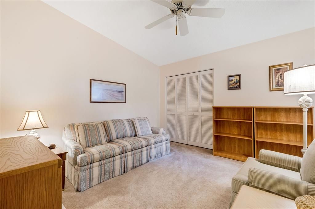 For Sale: $349,000 (2 beds, 2 baths, 1464 Square Feet)