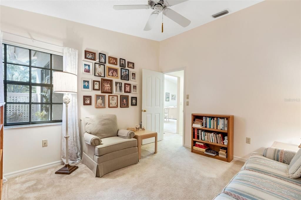 For Sale: $349,000 (2 beds, 2 baths, 1464 Square Feet)