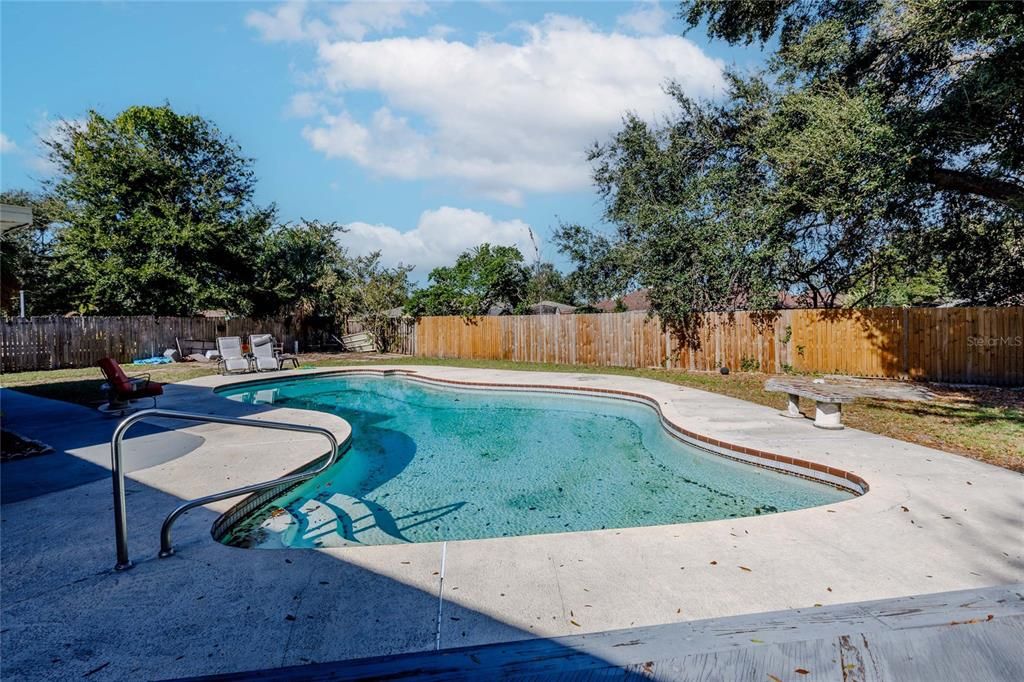 En Venta: $450,000 (4 camas, 2 baños, 2392 Pies cuadrados)