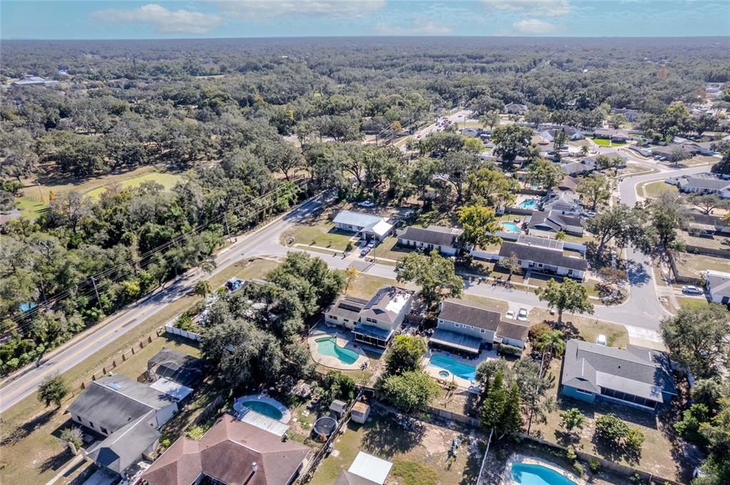 En Venta: $450,000 (4 camas, 2 baños, 2392 Pies cuadrados)