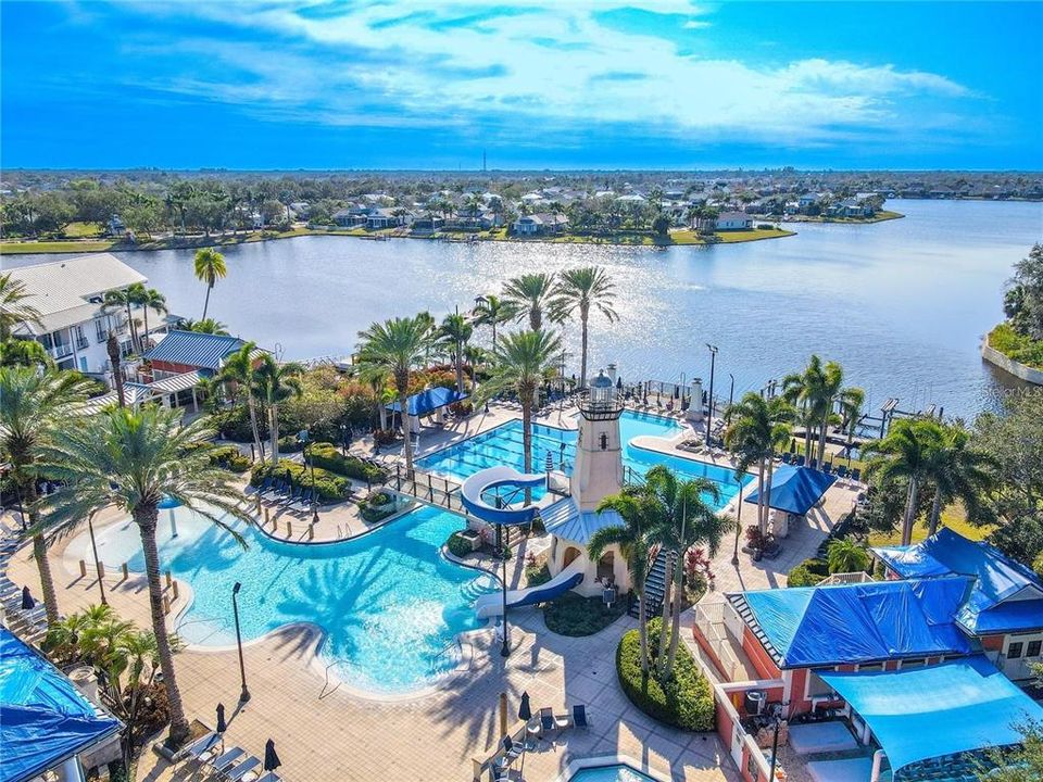 En Venta: $1,225,000 (4 camas, 3 baños, 3463 Pies cuadrados)