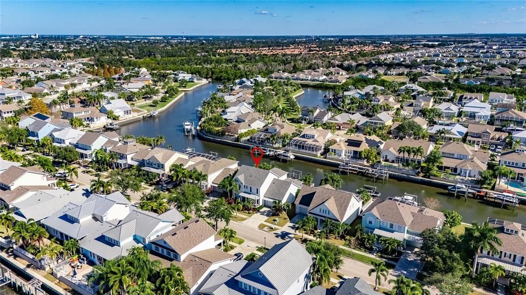 En Venta: $1,225,000 (4 camas, 3 baños, 3463 Pies cuadrados)