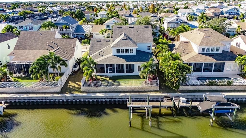 En Venta: $1,225,000 (4 camas, 3 baños, 3463 Pies cuadrados)