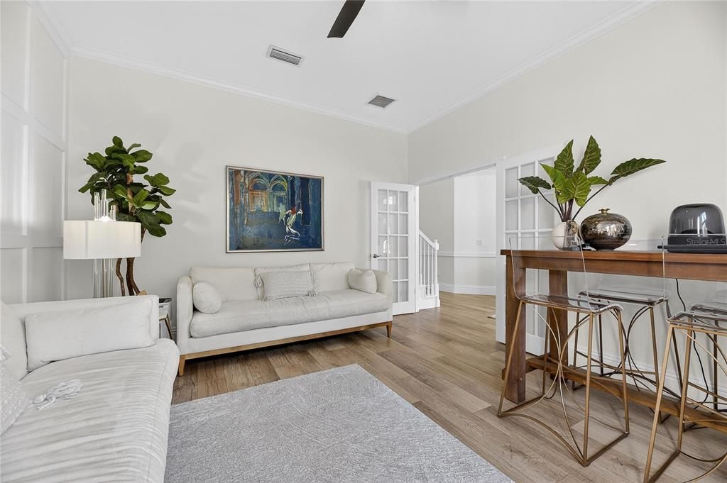 En Venta: $1,225,000 (4 camas, 3 baños, 3463 Pies cuadrados)