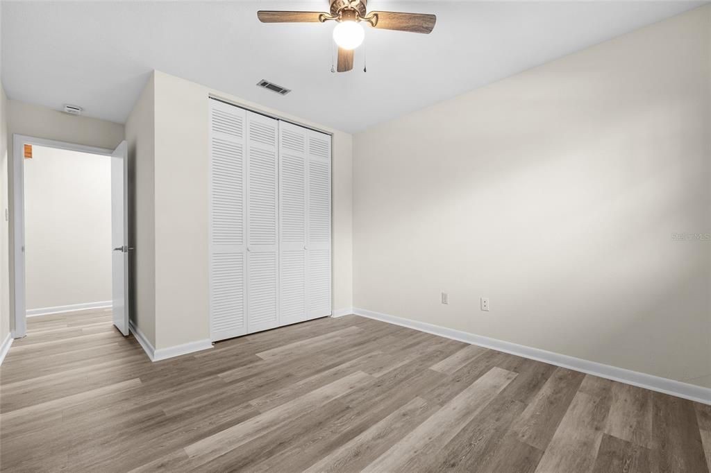 待售: $475,000 (4 贝兹, 2 浴室, 2362 平方英尺)