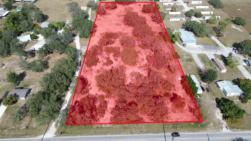 待售: $750,000 (5.63 acres)