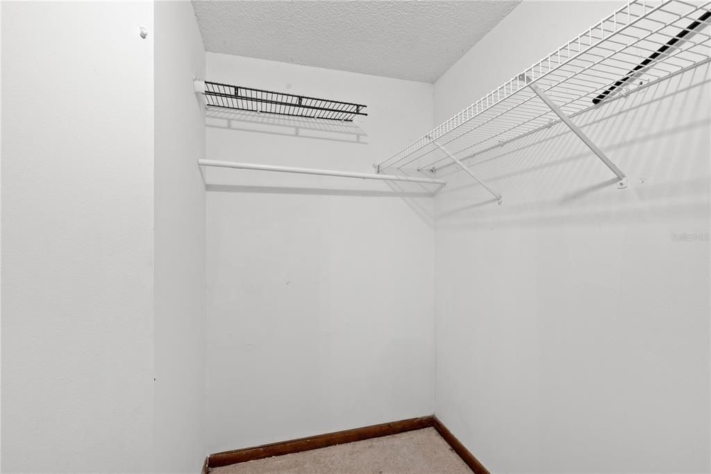 На продажу: $329,000 (3 спален, 2 ванн, 1310 Квадратных фут)