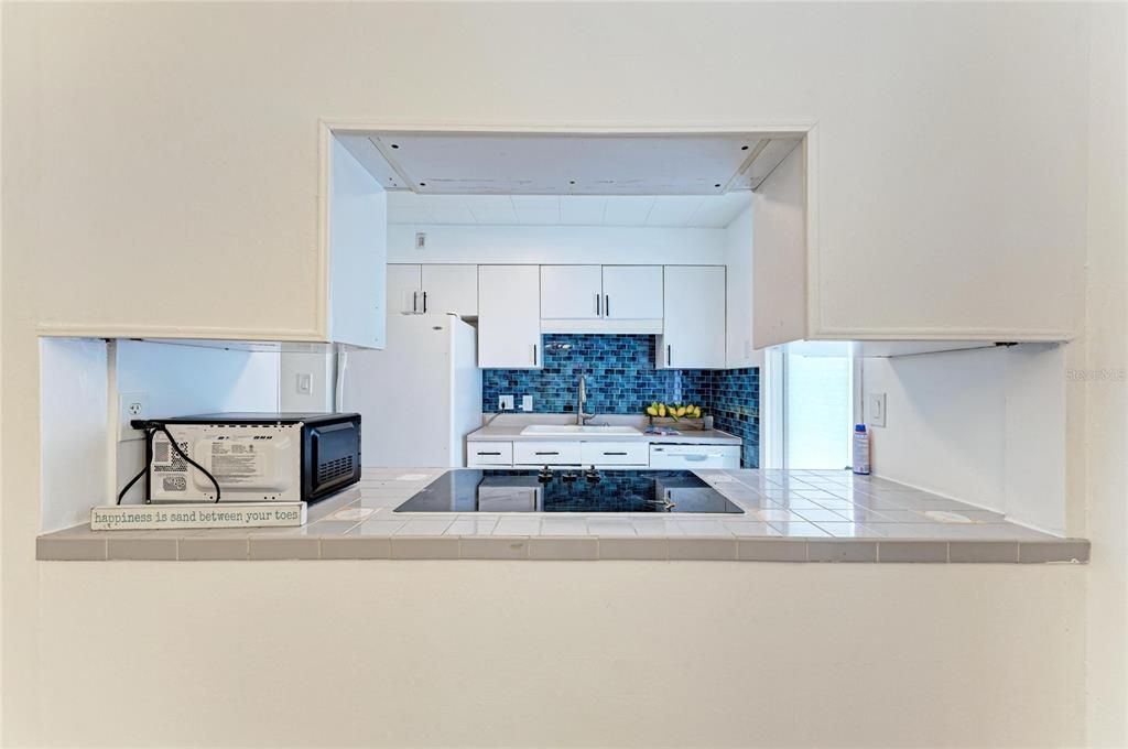 На продажу: $375,000 (3 спален, 2 ванн, 1638 Квадратных фут)