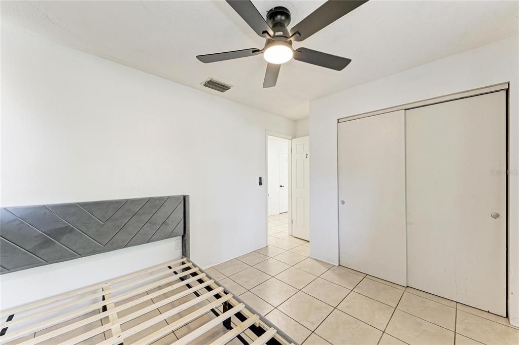 На продажу: $375,000 (3 спален, 2 ванн, 1638 Квадратных фут)