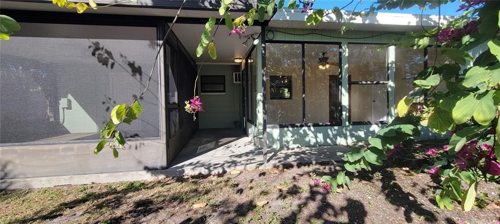 На продажу: $379,999 (4 спален, 2 ванн, 1541 Квадратных фут)