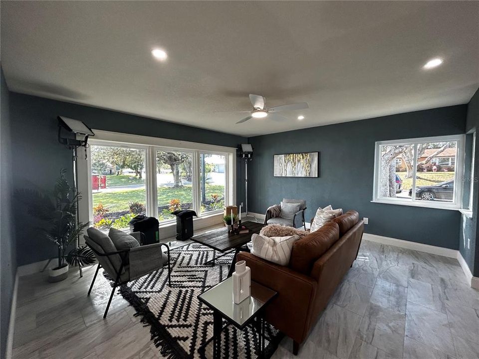 На продажу: $649,900 (4 спален, 3 ванн, 2672 Квадратных фут)