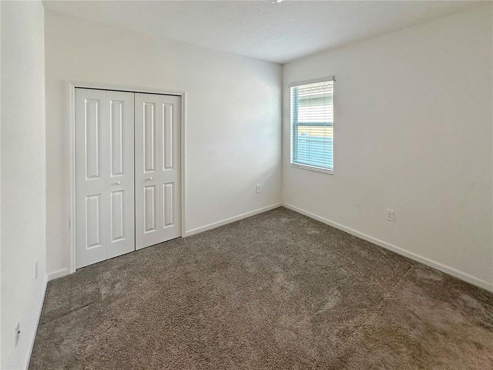 En Renta: $2,400 (4 camas, 3 baños, 2110 Pies cuadrados)