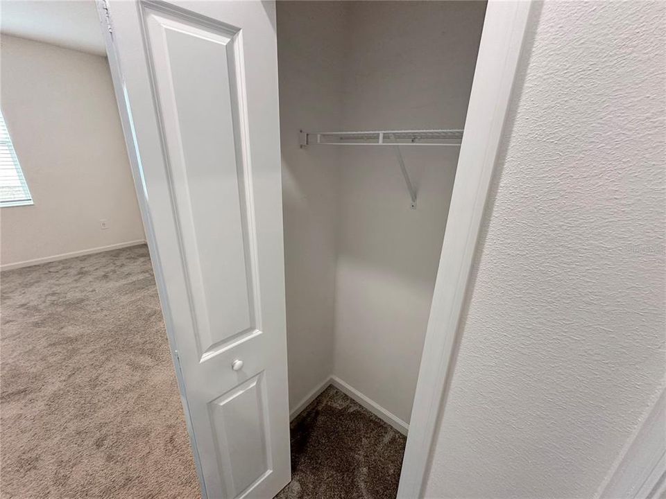 En Renta: $2,400 (4 camas, 3 baños, 2110 Pies cuadrados)