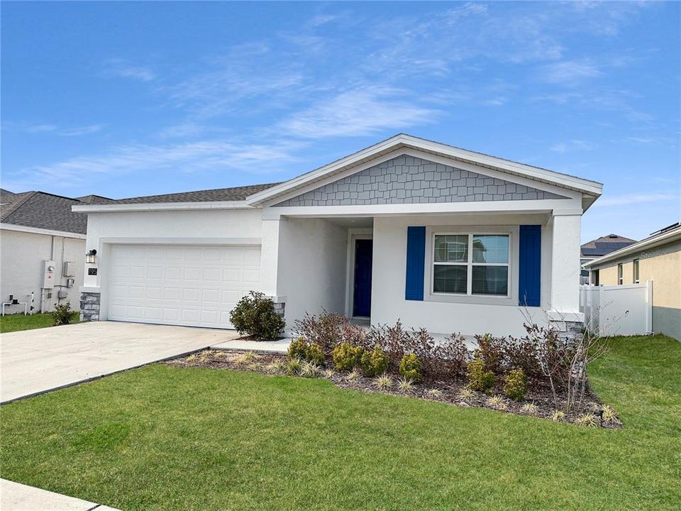 En Renta: $2,400 (4 camas, 3 baños, 2110 Pies cuadrados)