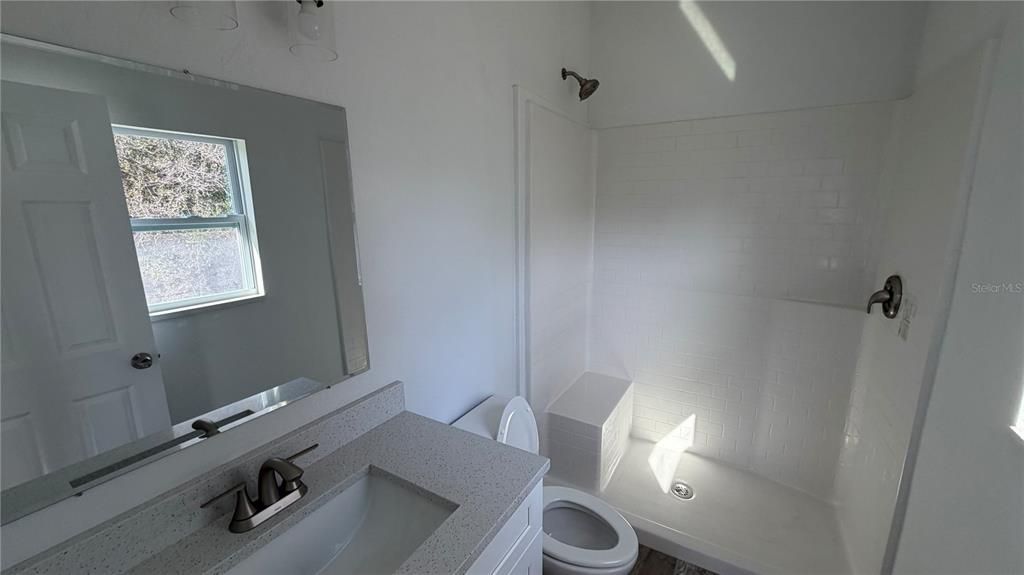 В аренду: $1,795 (2 спален, 2 ванн, 1378 Квадратных фут)