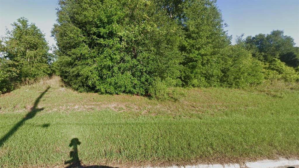 Vendido Recientemente: $280,000 (2.34 acres)
