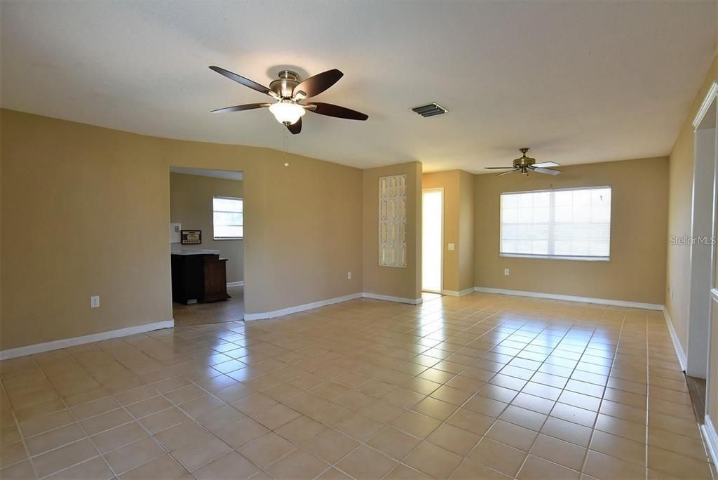 En Renta: $1,900 (3 camas, 2 baños, 1506 Pies cuadrados)