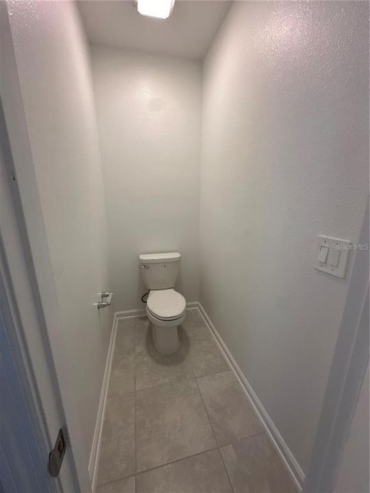 For Rent: $2,250 (3 beds, 2 baths, 1444 Square Feet)