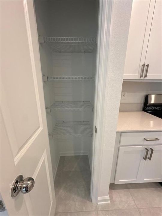 For Rent: $2,250 (3 beds, 2 baths, 1444 Square Feet)