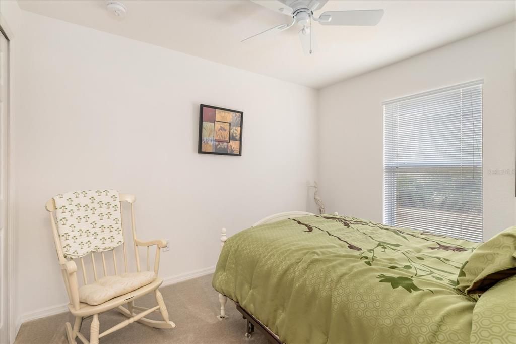 For Sale: $245,000 (3 beds, 2 baths, 1244 Square Feet)