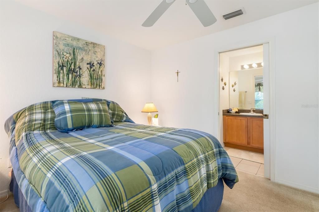 For Sale: $245,000 (3 beds, 2 baths, 1244 Square Feet)