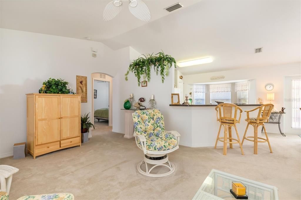 For Sale: $245,000 (3 beds, 2 baths, 1244 Square Feet)