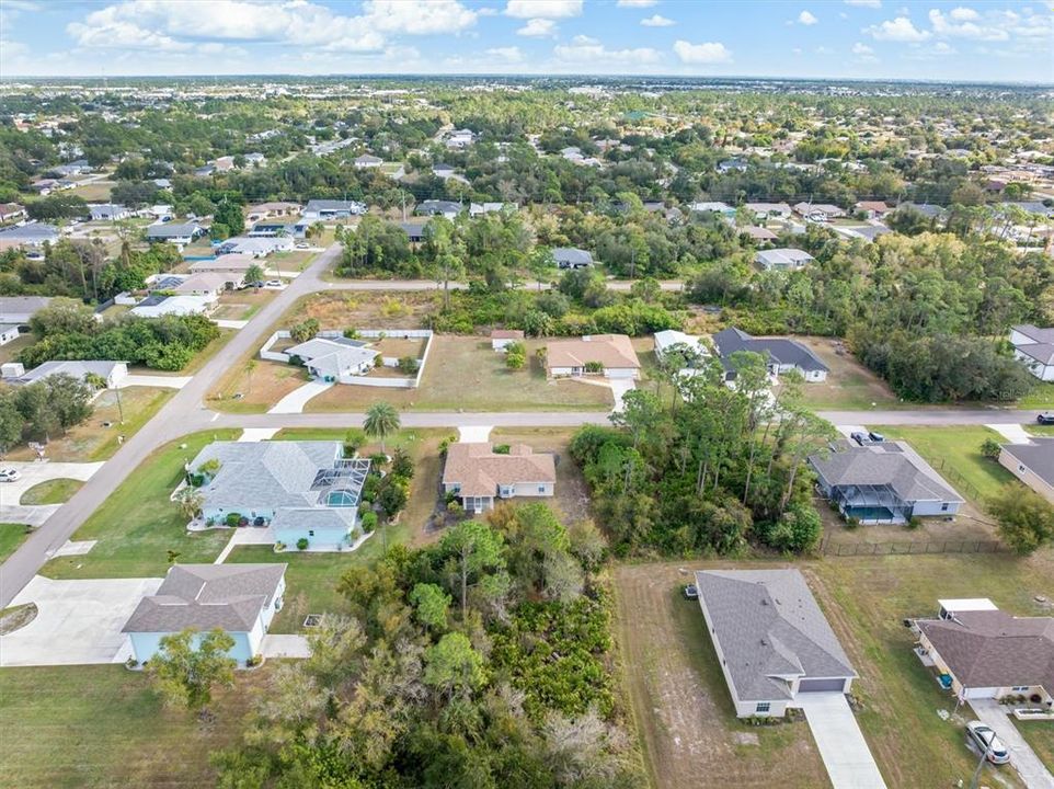 For Sale: $245,000 (3 beds, 2 baths, 1244 Square Feet)
