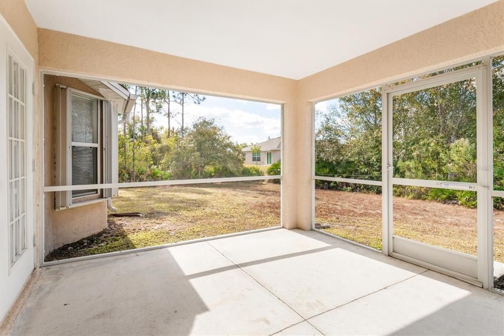 For Sale: $245,000 (3 beds, 2 baths, 1244 Square Feet)